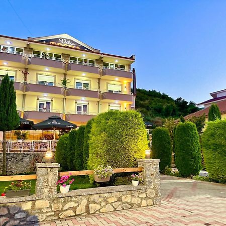 Hotel Vila Toska Piskupat エクステリア 写真