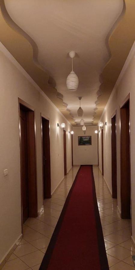 Hotel Vila Toska Piskupat エクステリア 写真