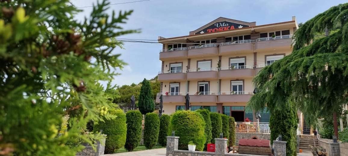 Hotel Vila Toska Piskupat エクステリア 写真