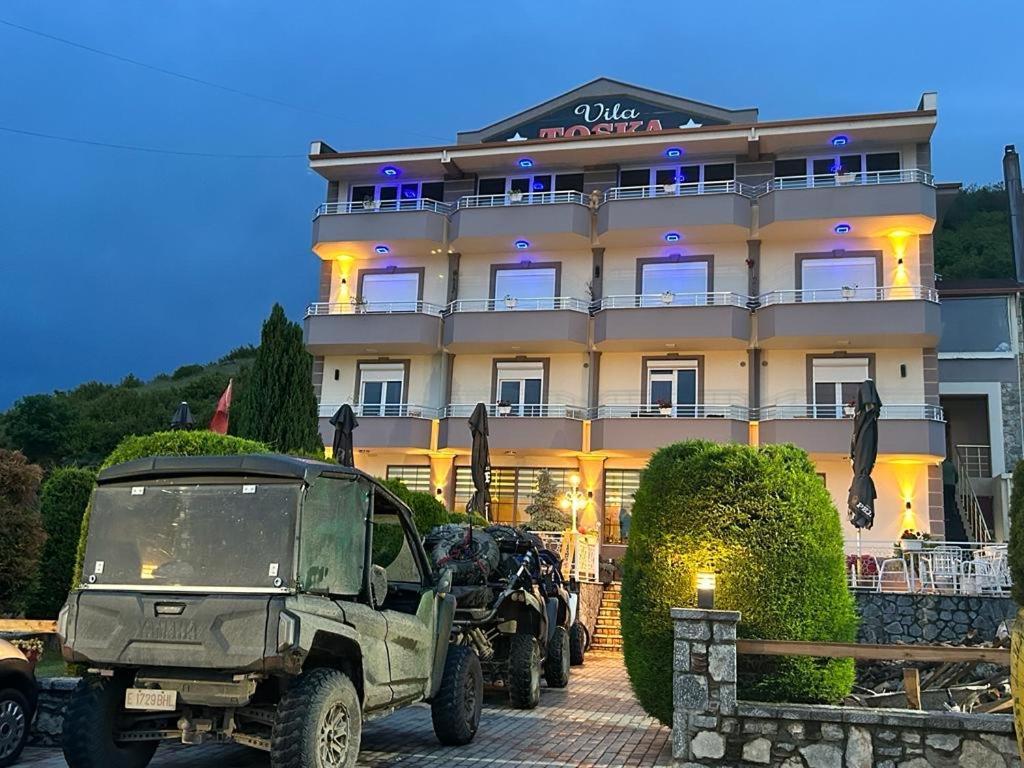 Hotel Vila Toska Piskupat エクステリア 写真