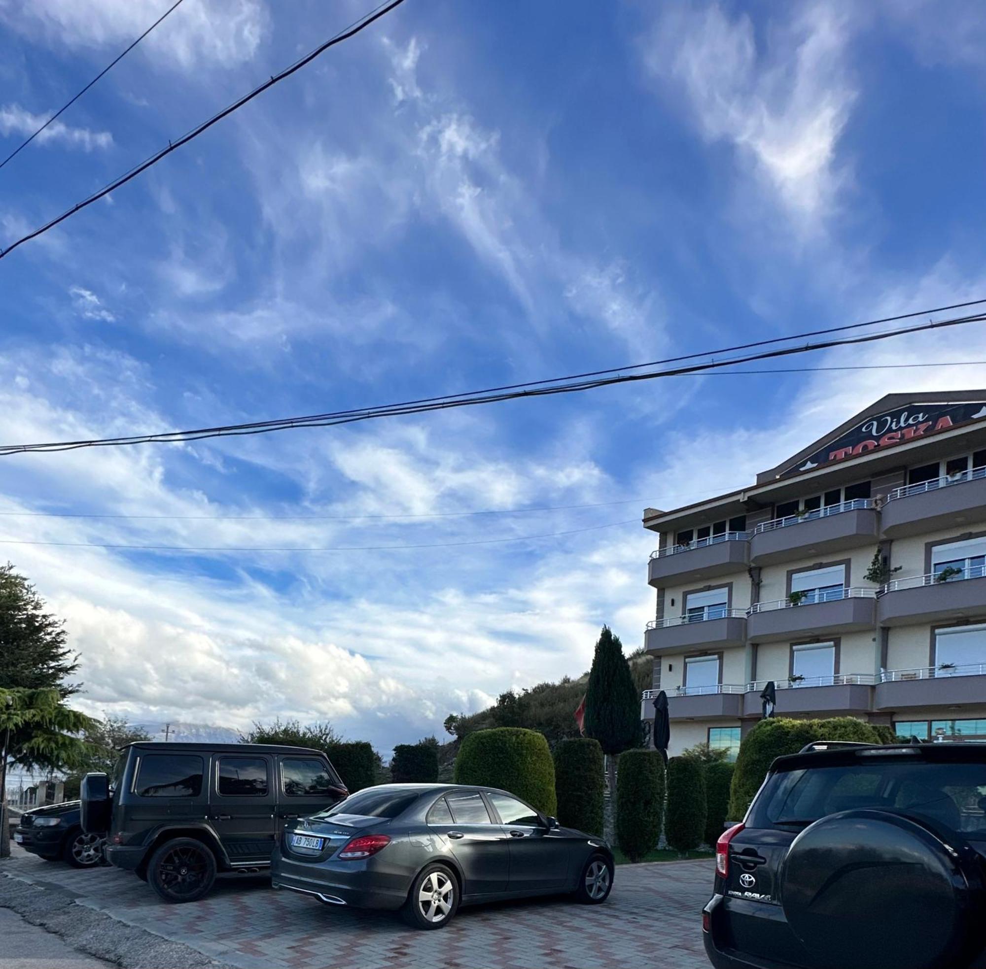 Hotel Vila Toska Piskupat エクステリア 写真