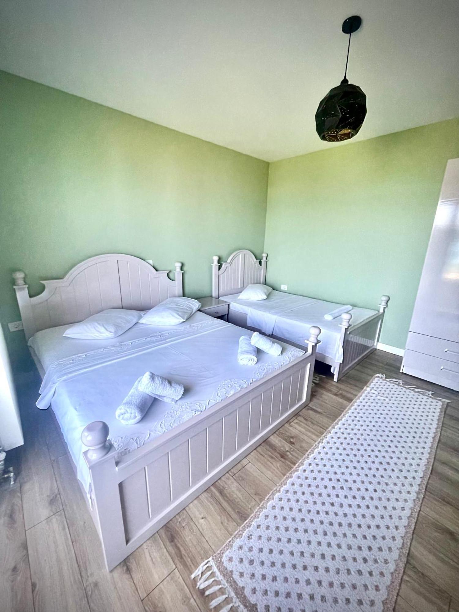 Hotel Vila Toska Piskupat エクステリア 写真