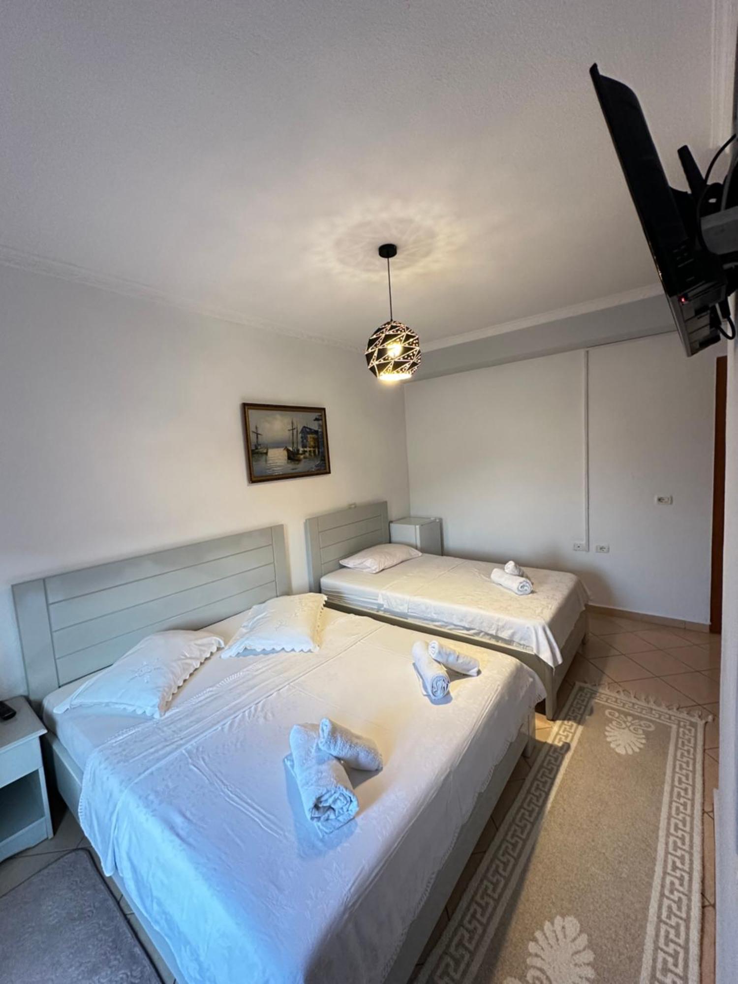 Hotel Vila Toska Piskupat エクステリア 写真